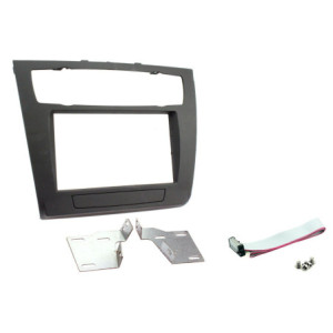BMW 1 (E81-88) 2 DIN autórádió beszerelõ keret (CT23BM05)