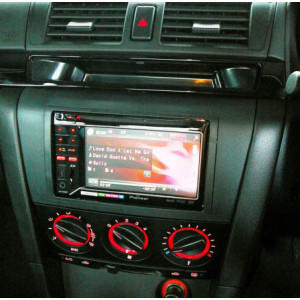 Mazda 3 2 DIN autórádió beszerelõ keret (95-7504)