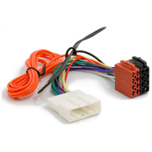 Nissan autórádió ISO csatlakozó (12-47B)