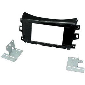 Nissan Navara 2 DIN autórádió beszerelõ keret (CT23NS22)