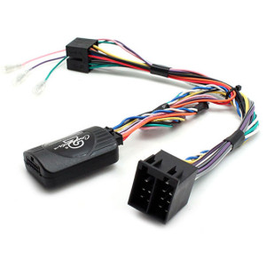 Mercedes kormánytávvezérlõ adapter, ISO (CTSMC002.2)